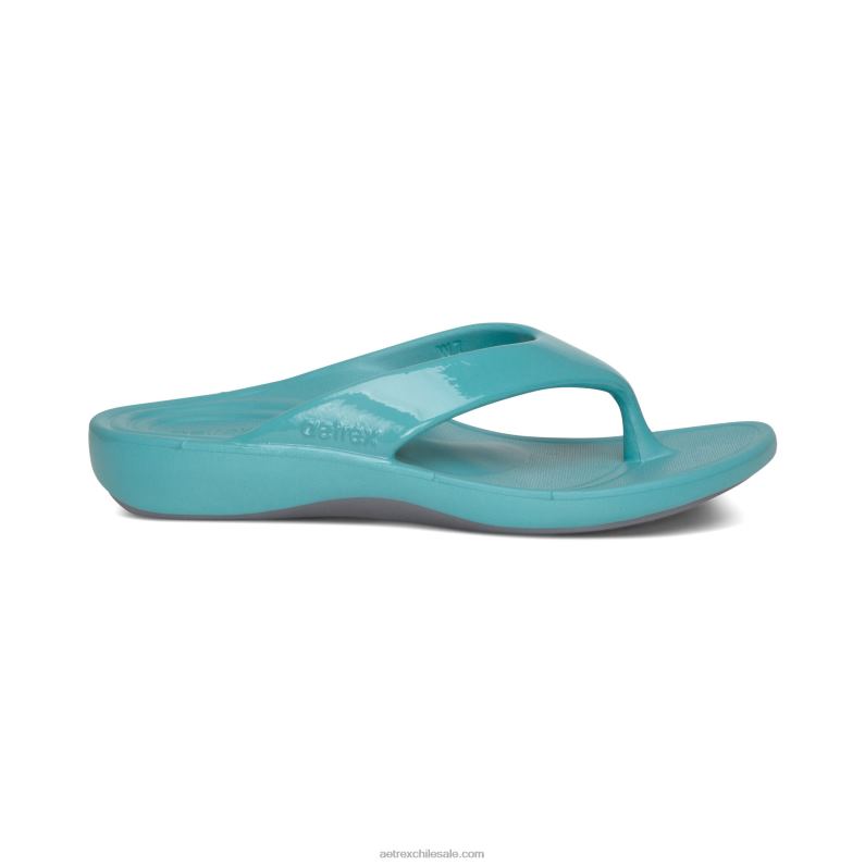 mujer aguamarina brillante Aetrex flips ortopédicos maui 2TB4B24
