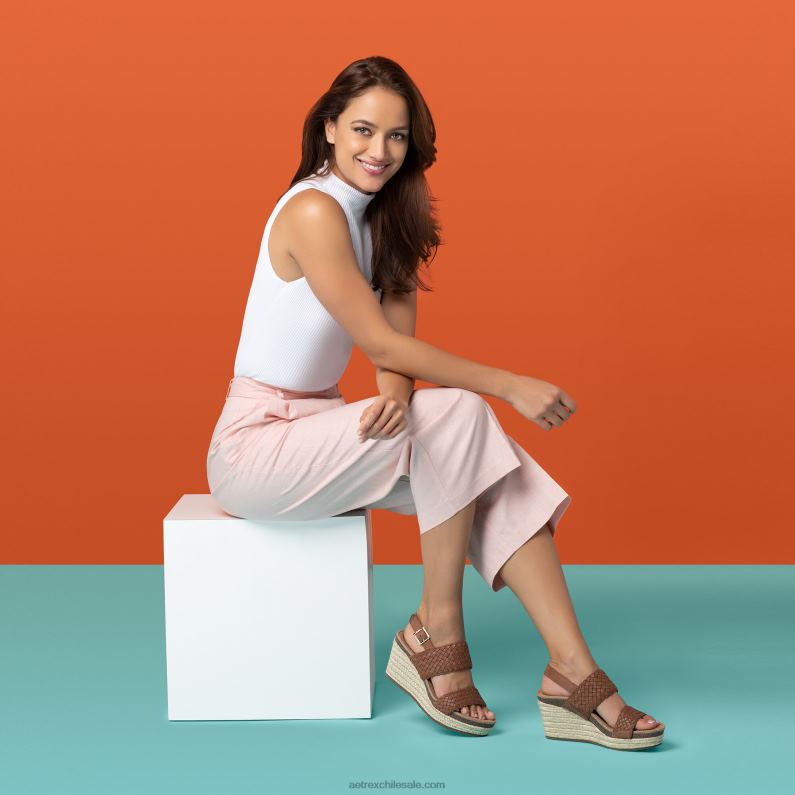 mujer coñac Aetrex cuña de correa de cuarto tejida de verano 2TB4B192