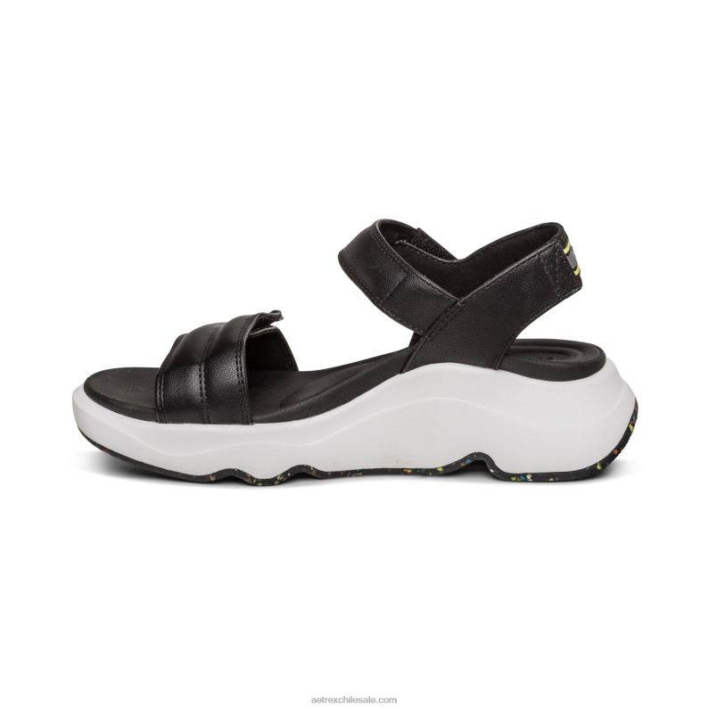 mujer negro Aetrex con sandalia sport 2TB4B290